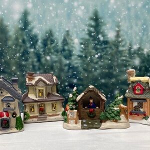 VtgMini Christmas Village Houses Set of 4 Porcelain Houses + Cobblestone Corners